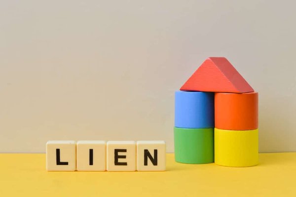 La bague de couple : Plus qu'un simple bijou, un lien unique