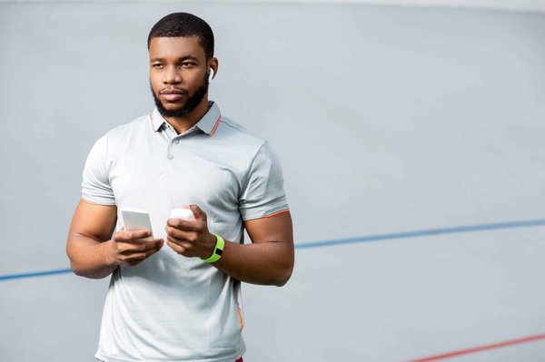 Pourquoi est-ce une bonne idée d'offrir un t-shirt personnalisé kiné ?